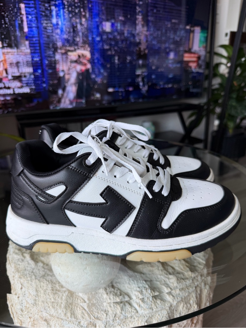 Off-White Out Of Office OOO Black White Sneakers Estimated Men’s US 9 EU 42